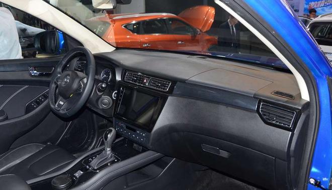 2016北京车展东风风光SUV车型580发布