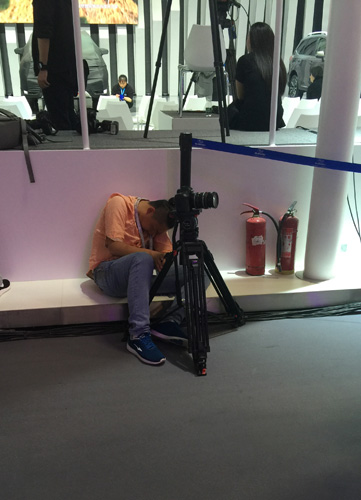 车展另类辛酸 说说那些苦逼的媒体人