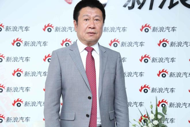 姜君:卡罗拉双擎受制电池产能 月销两千辆