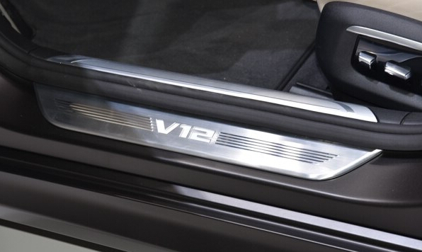 2016北京车展宝马M760Li xDrive正式发布