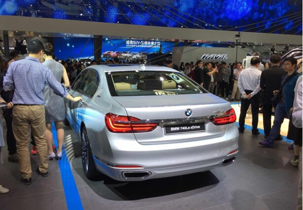 2016北京车展宝马740Le xDrive正式发布