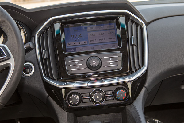 全新驭胜S350售价12.28万元-15.98万元