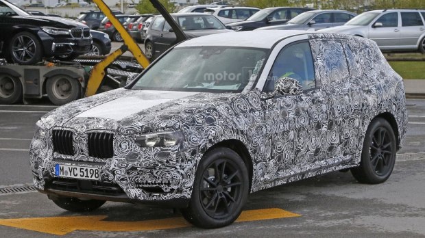 宝马新X3内饰谍照曝光  竞争GLC