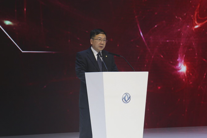 2016北京车展东风风光SUV车型580发布