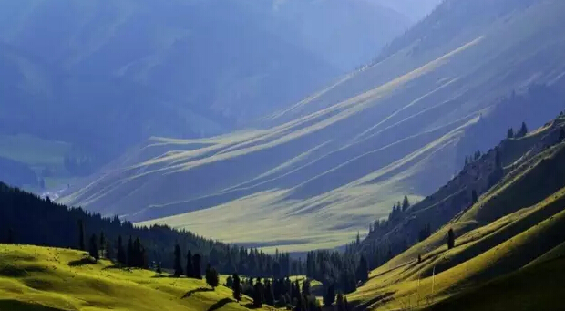 根本不用去瑞士，中国美不胜收的风景在这