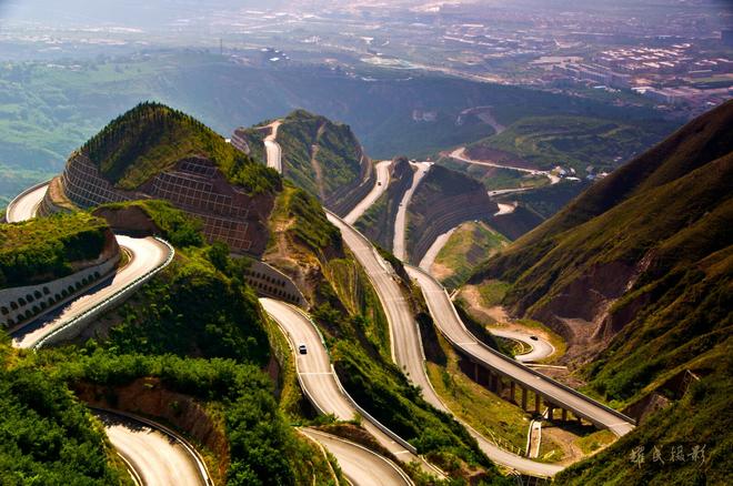 中国最险的六大自驾线路 不要轻易挑战哦 