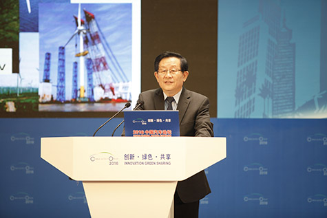 全国政协副主席、科技部部长 万钢