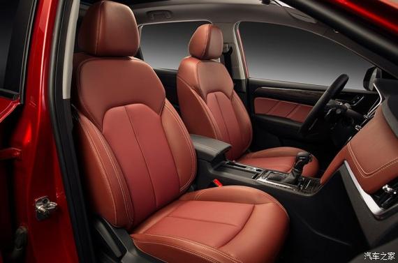 搭载YunOS for Car 荣威RX5官图发布