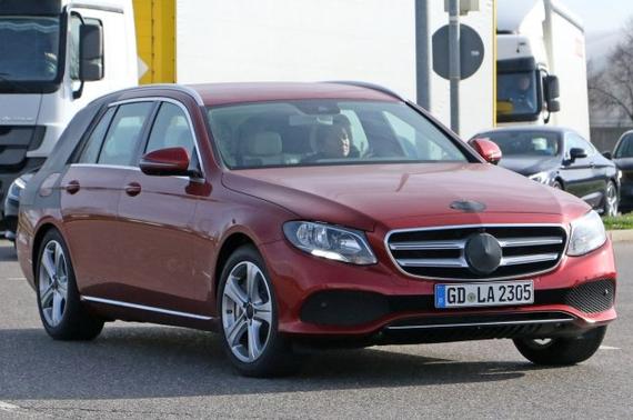 或10月亮相 奔驰新E级旅行版最新谍照