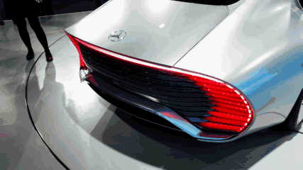 亚洲消费电子展 奔驰公司拉风未来黑科技