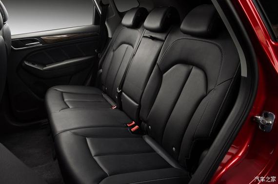 搭载YunOS for Car 荣威RX5官图发布