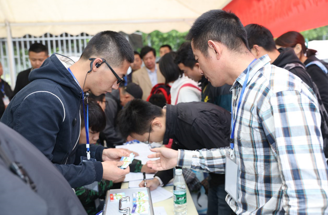 新能源汽车知识课堂在北京汽车博物馆开讲