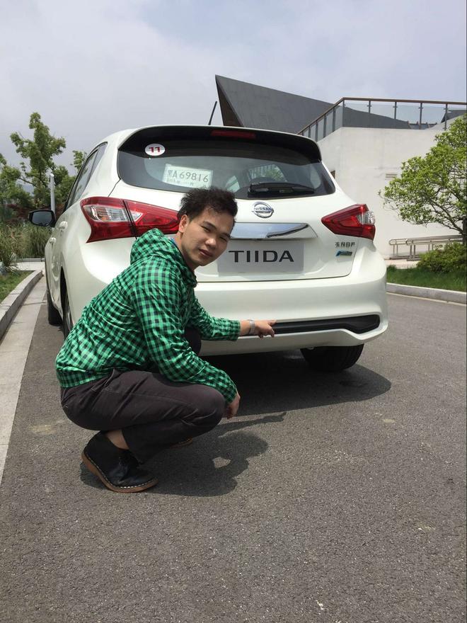 帅小伙评新TIIDA设计——外观型格动感