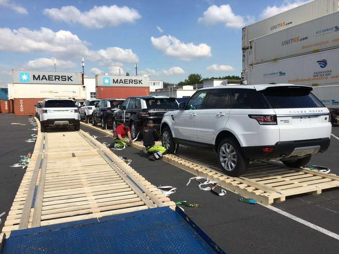 渝新欧首趟平行进口汽车专列从德国发车 