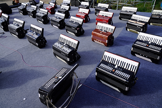 突遇大雨的环塔拉力赛成了惨烈的泥地争霸