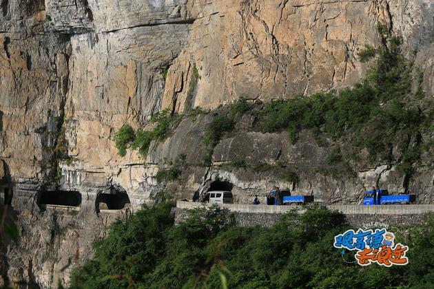 【人间奇迹】远比郭亮村漂亮的挂壁公路