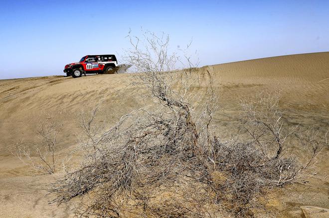 突遇大雨的环塔拉力赛成了惨烈的泥地争霸