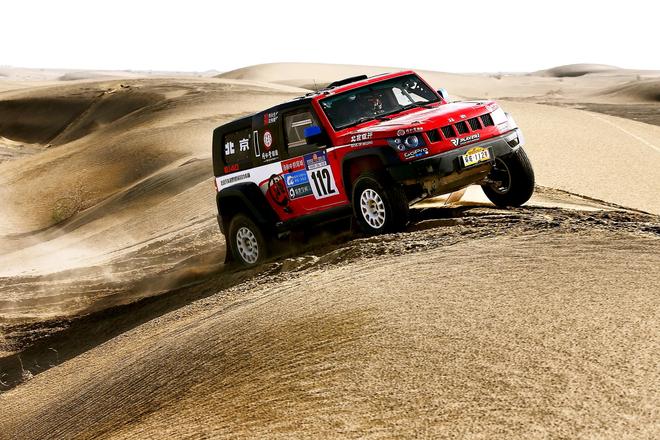 突遇大雨的环塔拉力赛成了惨烈的泥地争霸