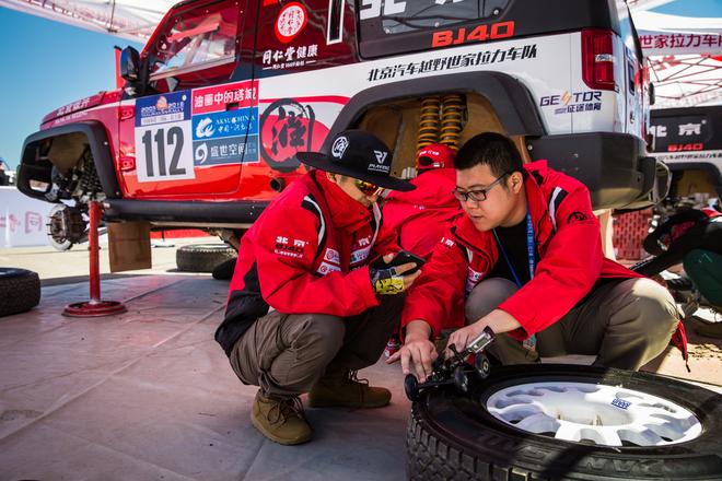 突遇大雨的环塔拉力赛成了惨烈的泥地争霸