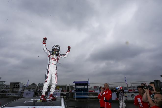 2016CTCC首战告捷 东风悦达起亚奏凯