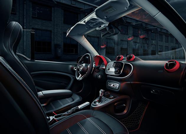 smart fortwo BRABUS城市熔岩版