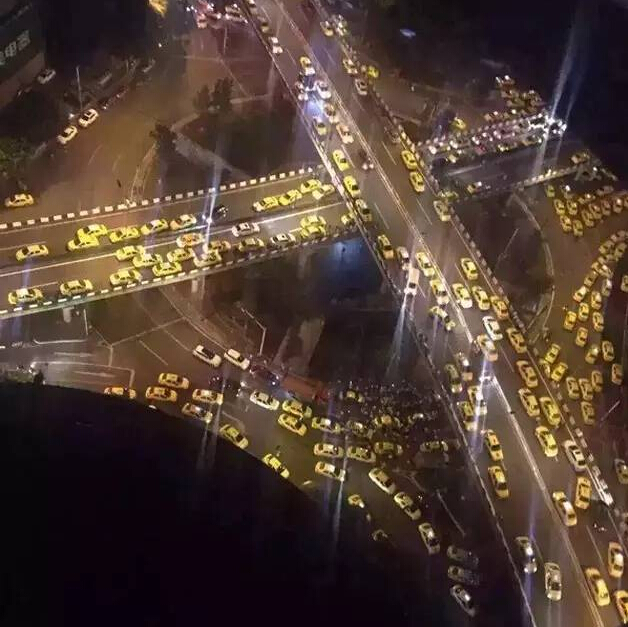 从撕逼走向暧昧 原来是在背后搞鬼 