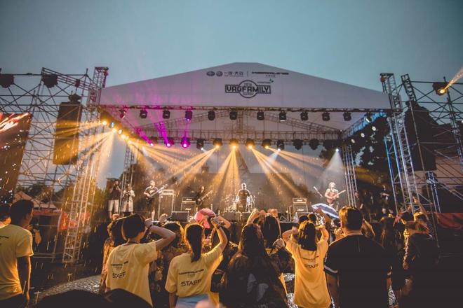 一汽-大众首届“粉丝嘉年华”引爆太湖