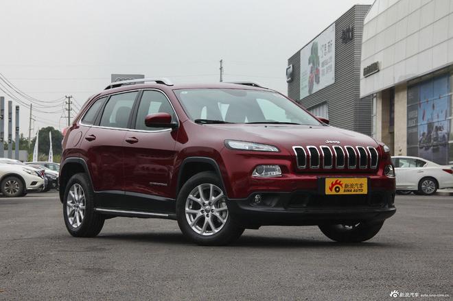 克莱斯勒在华召回13676辆进口自由光