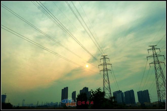 大自然的鬼斧神工 浪迹王莽岭大峡谷