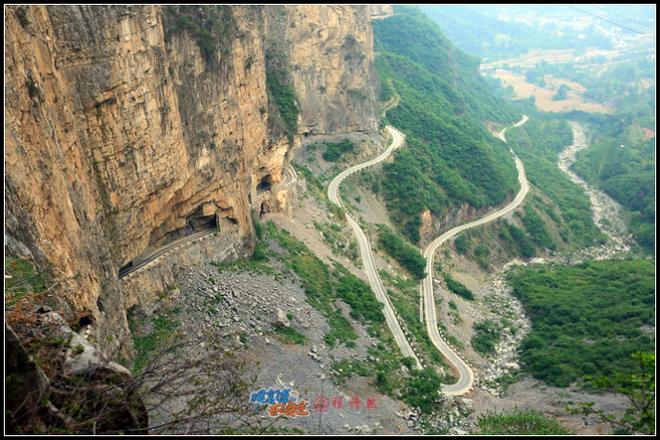 大自然的鬼斧神工 浪迹王莽岭大峡谷