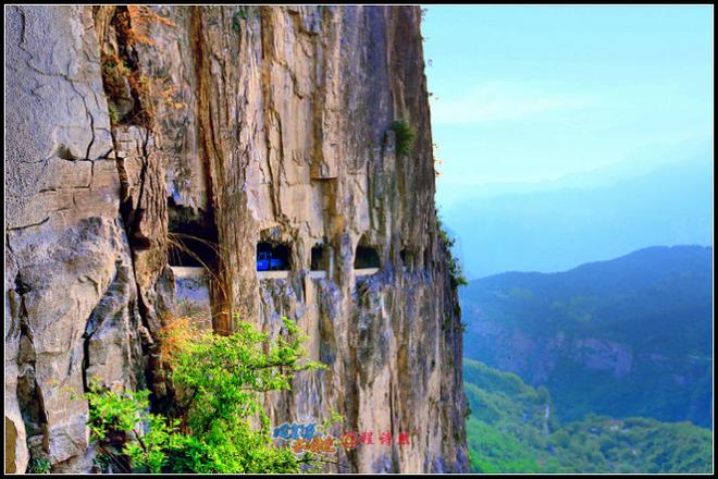 大自然的鬼斧神工 浪迹王莽岭大峡谷