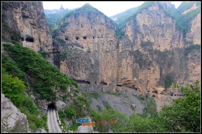 大自然的鬼斧神工 浪迹王莽岭大峡谷