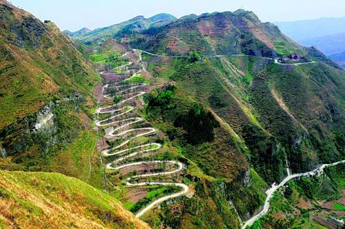 盘点中国最险的六大自驾线路 不要轻易挑战哦