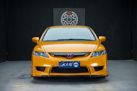 如何让一个KOBE粉丝在自己的思域上打篮球