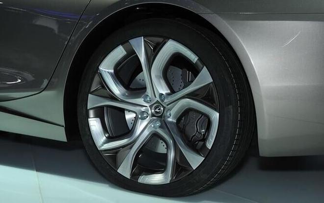 长安请来宝马总设计师操刀 天价薪水没白给