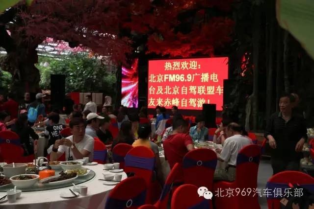 逃离格子间 自驾赤峰看沙漠里的夕阳