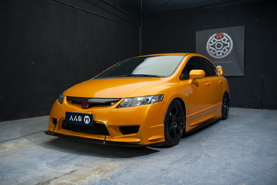 如何让一个KOBE粉丝在自己的思域上打篮球