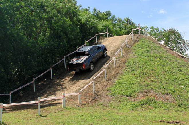 柴油机和越野更配哦 探泰国五十铃工厂
