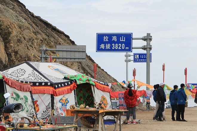 跟维特拉一起探寻千年热贡艺术