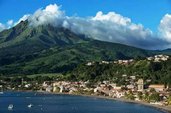 不自驾就后悔！这里不要签证还美到逆天！