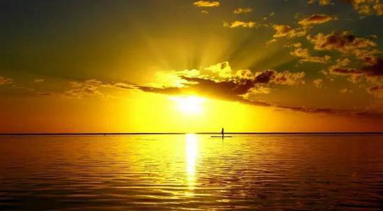 不自驾就后悔！这里不要签证还美到逆天！