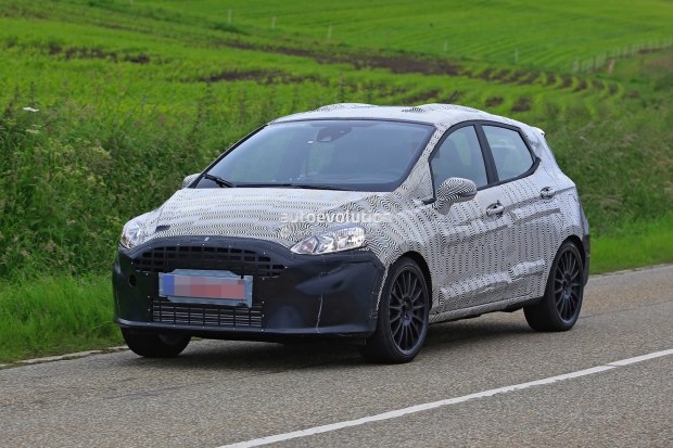 曝福特全新嘉年华ST谍照 或2018年发布  