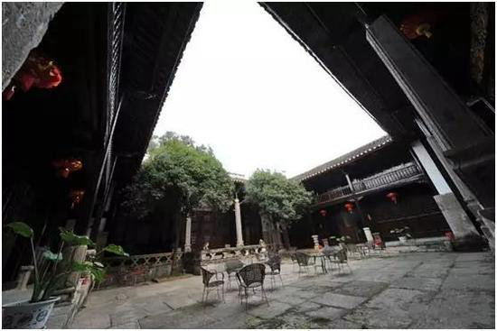 中国最美的20座呼吸小城 自驾起来吧(上)