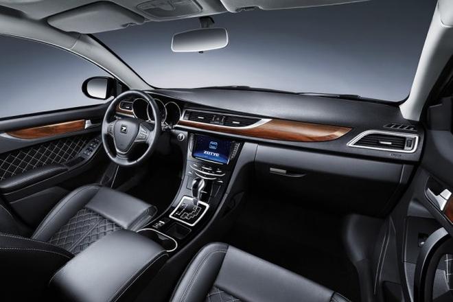 7月上旬上市 2016款众泰Z500配置曝光