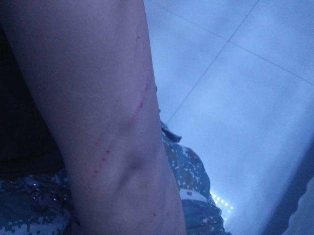 粗大屎了!吉利车主被4S店