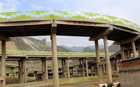 独自旅游不寂寞 自驾路上乐趣与风景共存