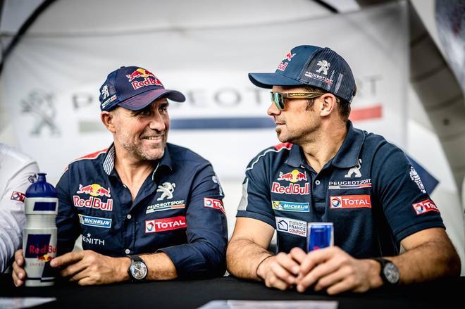 标致-道达尔车队领跑丝绸之路拉力赛