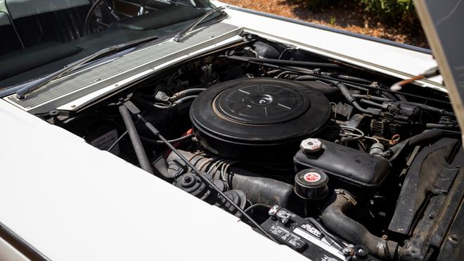 典藏 1961年款林肯Continental迎拍卖