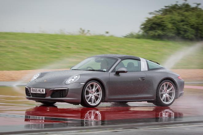 相约保时捷银石赛道体验中心