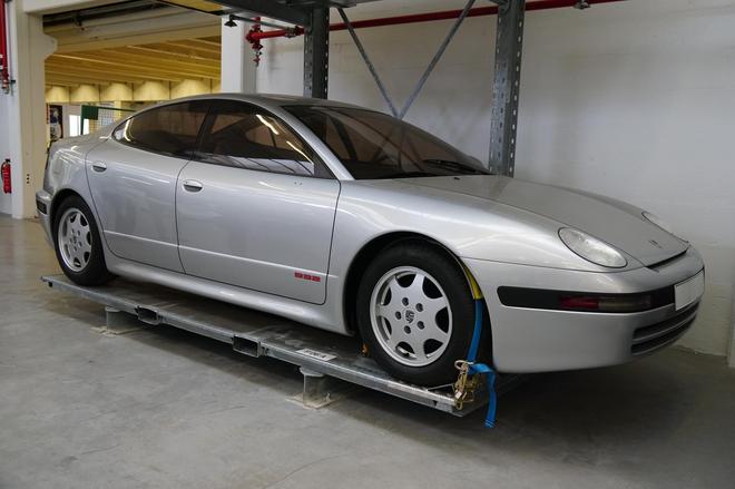 揭开幕后故事的帆布 保时捷私密车库速览